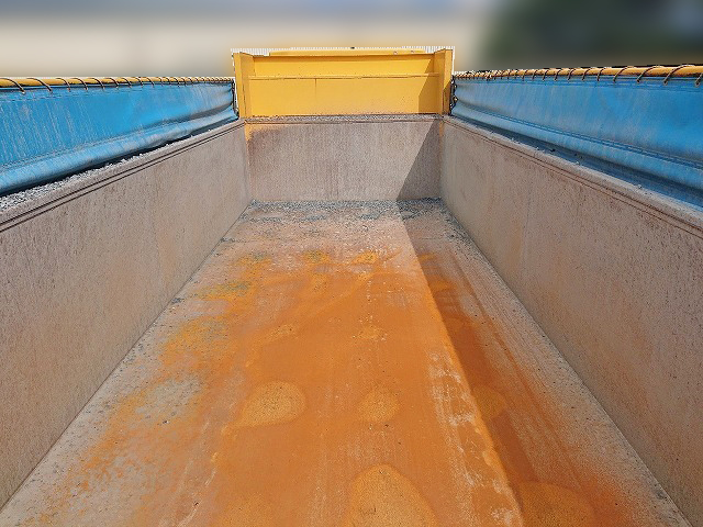 日野プロフィアトレーラーヘッド（トラクターヘッド）大型（10t）[写真15]