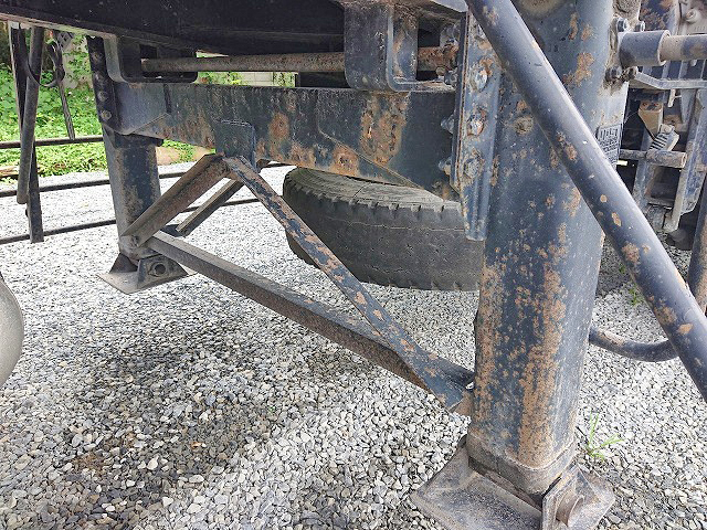 日野プロフィアトレーラーヘッド（トラクターヘッド）大型（10t）[写真25]