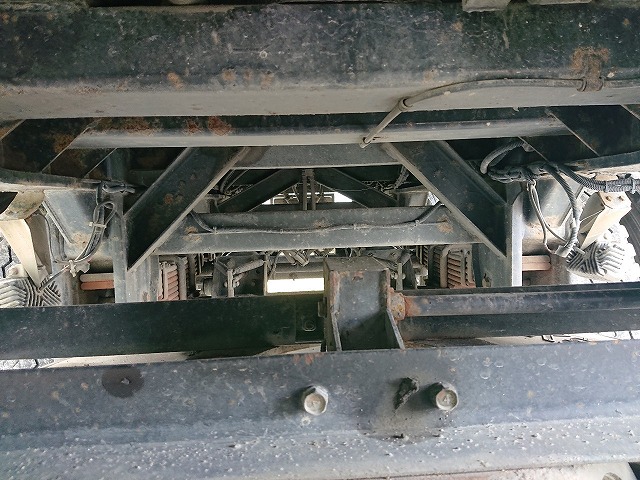 日野プロフィアトレーラーヘッド（トラクターヘッド）大型（10t）[写真27]