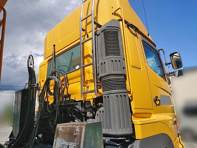 日野プロフィアトレーラーヘッド（トラクターヘッド）大型（10t）[写真05]