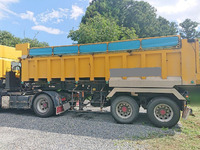 日野プロフィアトレーラーヘッド（トラクターヘッド）大型（10t）[写真09]