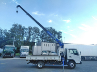 三菱ふそうキャンタークレーン4段小型（2t・3t）[写真10]