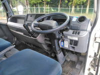 三菱ふそうキャンタークレーン4段小型（2t・3t）[写真31]