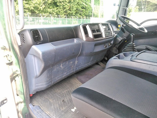 日野レンジャークレーン3段増トン（6t・8t）[写真32]