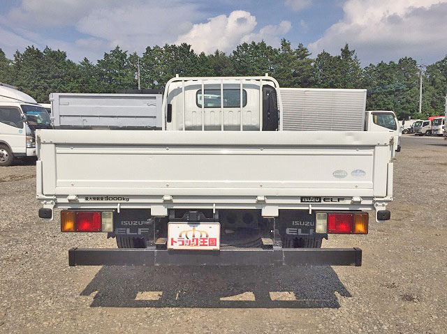 いすゞエルフ平ボディ小型（2t・3t）[写真11]