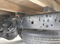 いすゞエルフ平ボディ小型（2t・3t）[写真21]