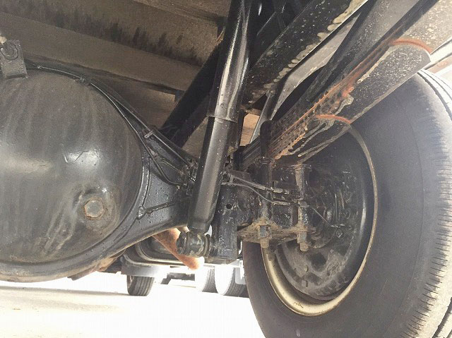 いすゞエルフ平ボディ小型（2t・3t）[写真25]