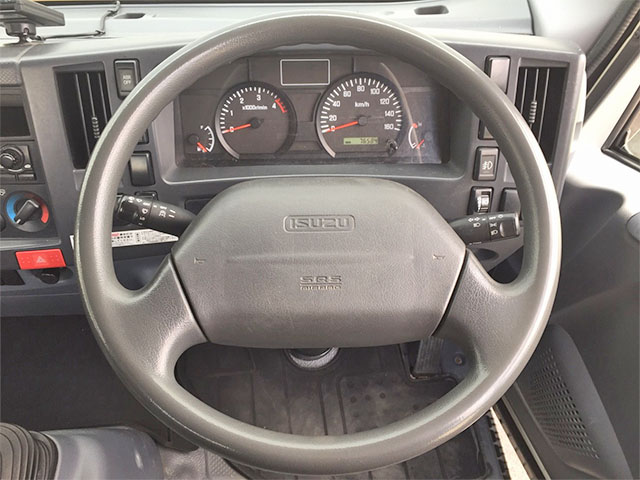 いすゞエルフ平ボディ小型（2t・3t）[写真35]