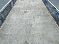 いすゞエルフ平ボディ小型（2t・3t）[写真11]