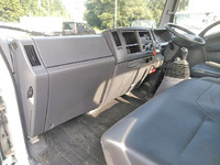 いすゞエルフ平ボディ小型（2t・3t）[写真32]