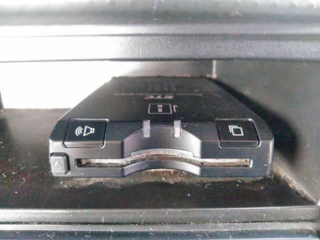 いすゞエルフ平ボディ小型（2t・3t）[写真38]