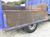 三菱ふそうキャンターダブルキャブ（Wキャブ）小型（2t・3t）[写真12]