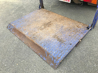 三菱ふそうキャンターダブルキャブ（Wキャブ）小型（2t・3t）[写真13]