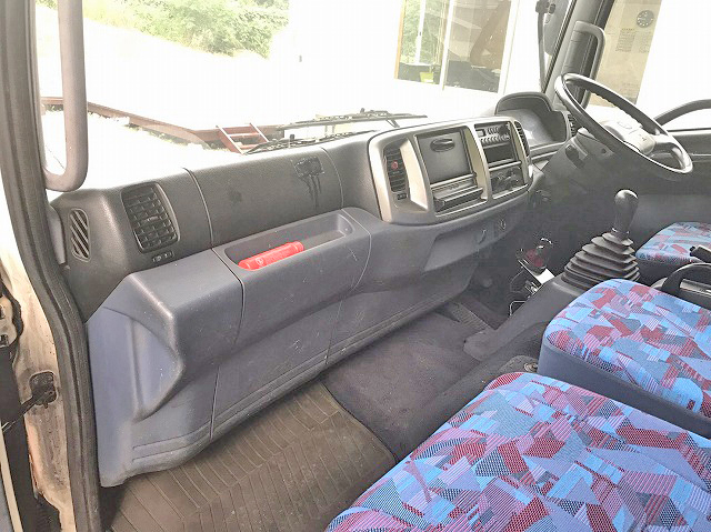 日野レンジャーユニック6段中型（4t）[写真34]