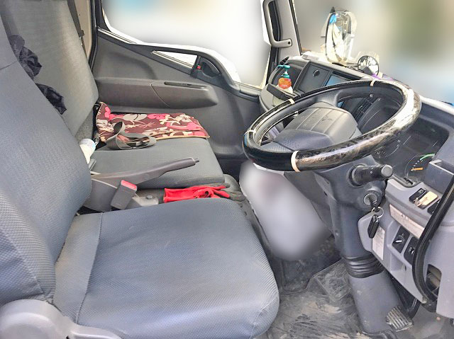 三菱ふそうキャンターダンプ小型（2t・3t）[写真19]