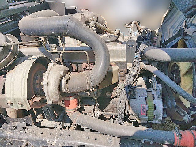 UDトラックスコンドルユニック5段中型（4t）[写真24]