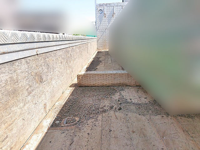 UDトラックスコンドルユニック5段中型（4t）[写真08]