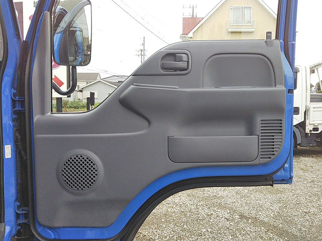 いすゞエルフ幌車小型（2t・3t）[写真29]