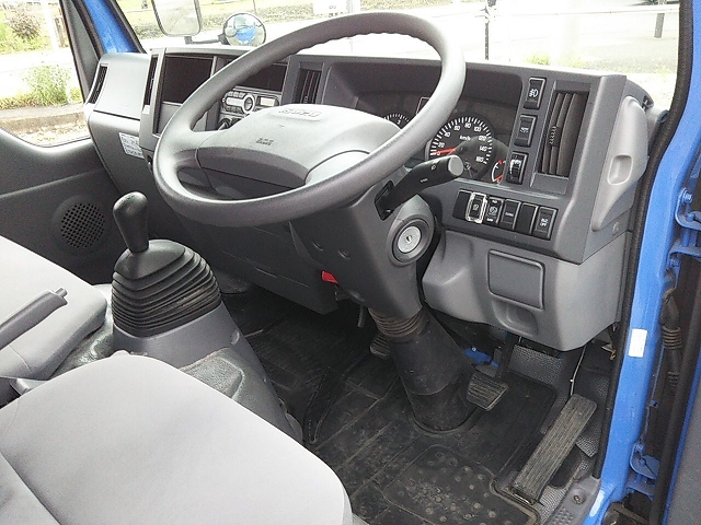 いすゞエルフ幌車小型（2t・3t）[写真34]