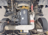 UDトラックスクオンセルフクレーン4段大型（10t）[写真24]