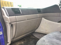 UDトラックスクオンセルフクレーン4段大型（10t）[写真34]