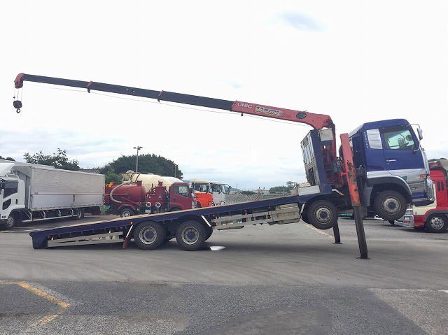 UDトラックスクオンセルフクレーン4段大型（10t）[写真08]