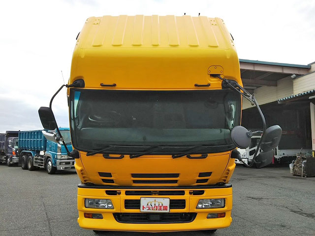 いすゞギガトレーラーヘッド（トラクターヘッド）大型（10t）[写真08]