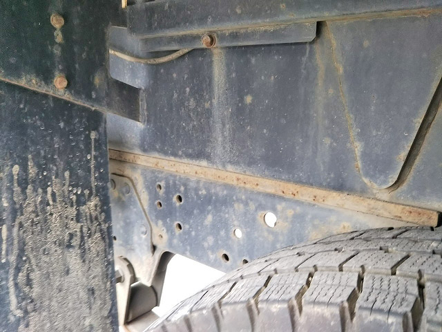 いすゞエルフ高所作業車小型（2t・3t）[写真20]