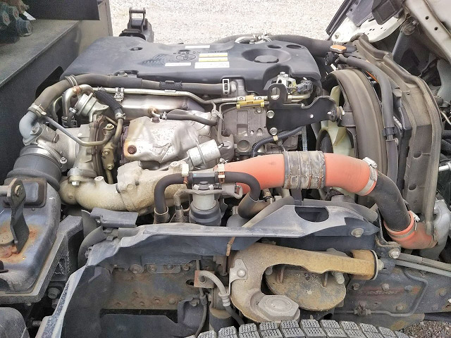 いすゞエルフ高所作業車小型（2t・3t）[写真26]