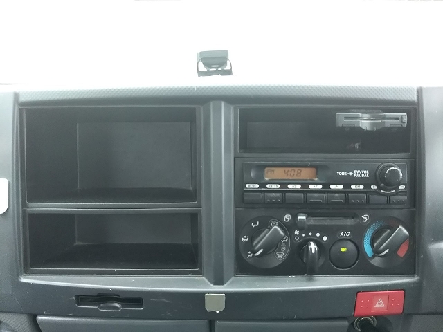 いすゞエルフ高所作業車小型（2t・3t）[写真35]