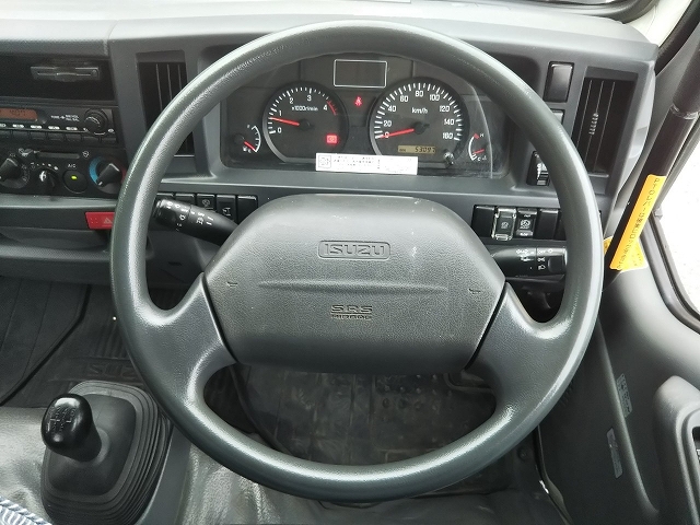 いすゞエルフ高所作業車小型（2t・3t）[写真37]