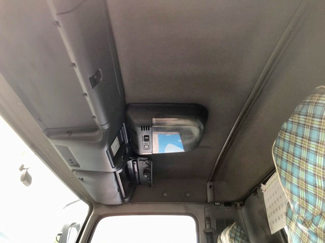 いすゞフォワードパッカー車（塵芥車）増トン（6t・8t）[写真30]