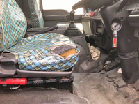 いすゞフォワードパッカー車（塵芥車）増トン（6t・8t）[写真31]