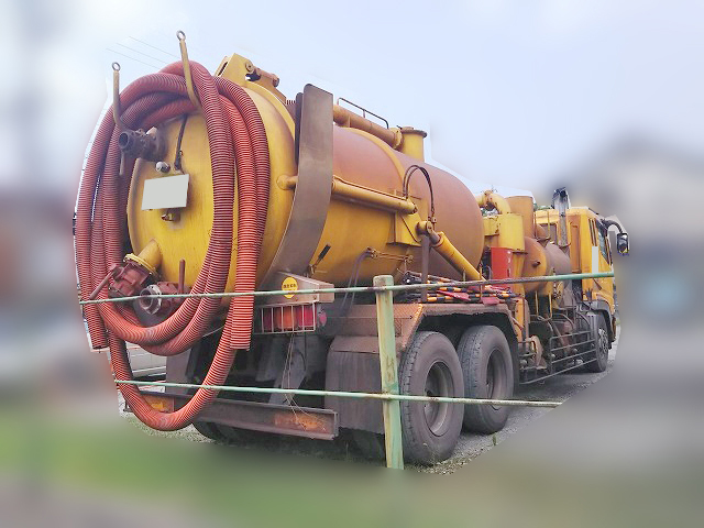 三菱ふそうスーパーグレート汚泥吸引車大型（10t）[写真03]