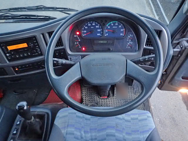 UDトラックスコンドルユニック4段中型（4t）[写真22]