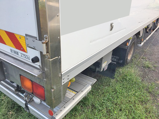 UDトラックスコンドル冷凍車（冷蔵車）中型（4t）[写真03]