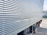 いすゞフォワードアルミバン中型（4t）[写真06]