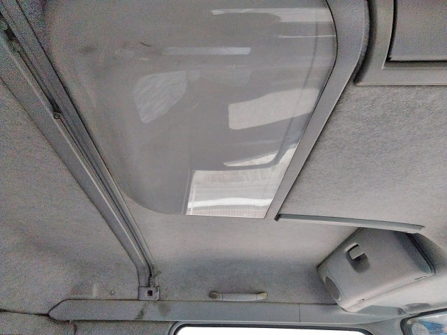 三菱ふそうスーパーグレートダンプ大型（10t）[写真17]