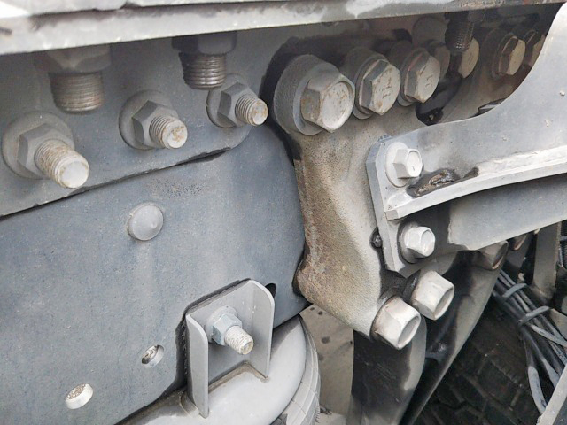 日野プロフィアトレーラーヘッド（トラクターヘッド）大型（10t）[写真20]