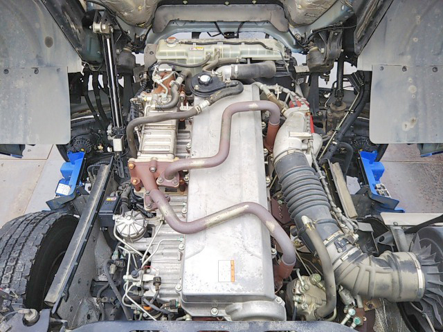 日野プロフィアトレーラーヘッド（トラクターヘッド）大型（10t）[写真25]