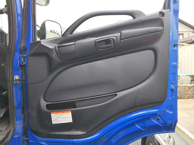 日野プロフィアトレーラーヘッド（トラクターヘッド）大型（10t）[写真28]