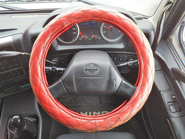 日野プロフィアトレーラーヘッド（トラクターヘッド）大型（10t）[写真33]