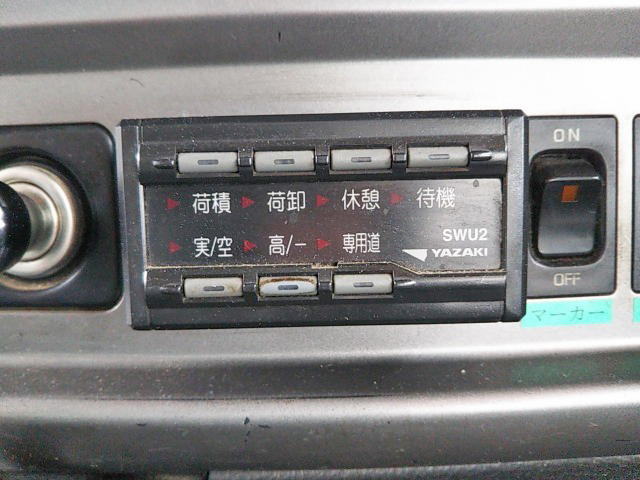 日野プロフィアトレーラーヘッド（トラクターヘッド）大型（10t）[写真37]