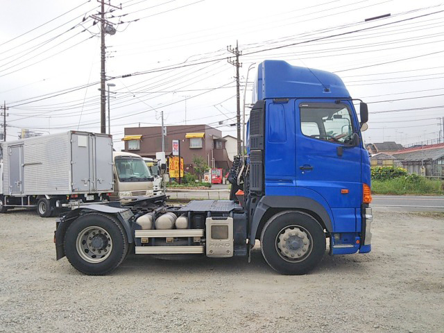 日野プロフィアトレーラーヘッド（トラクターヘッド）大型（10t）[写真06]