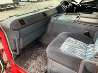 三菱ふそうスーパーグレート平ボディ大型（10t）[写真31]