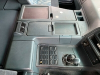 三菱ふそうスーパーグレート平ボディ大型（10t）[写真37]