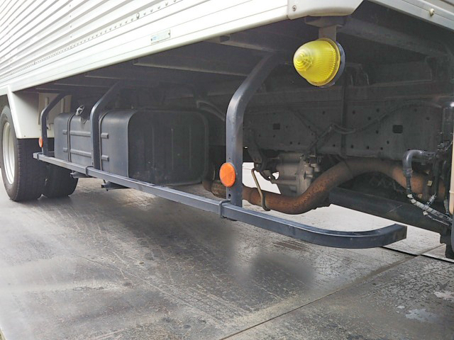 日野デュトロアルミバン小型（2t・3t）[写真19]