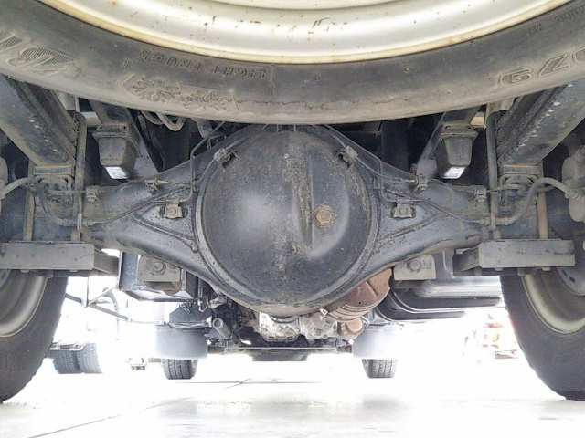 日野デュトロアルミバン小型（2t・3t）[写真23]