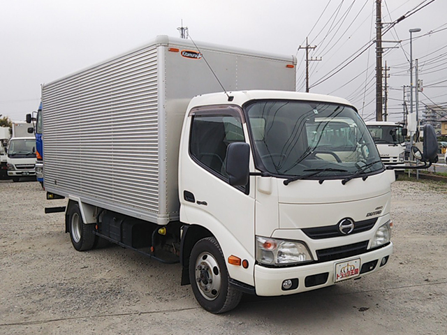日野デュトロアルミバン小型（2t・3t）[写真03]