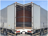 いすゞエルフアルミウイング小型（2t・3t）[写真13]